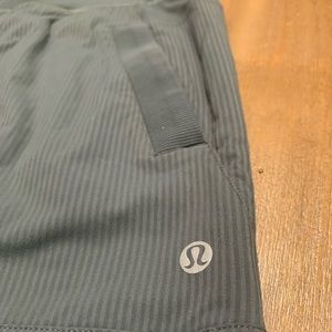 COPY - Dance Studio Mid-Rise Pant
Regular | Dark Forest | Size: 2